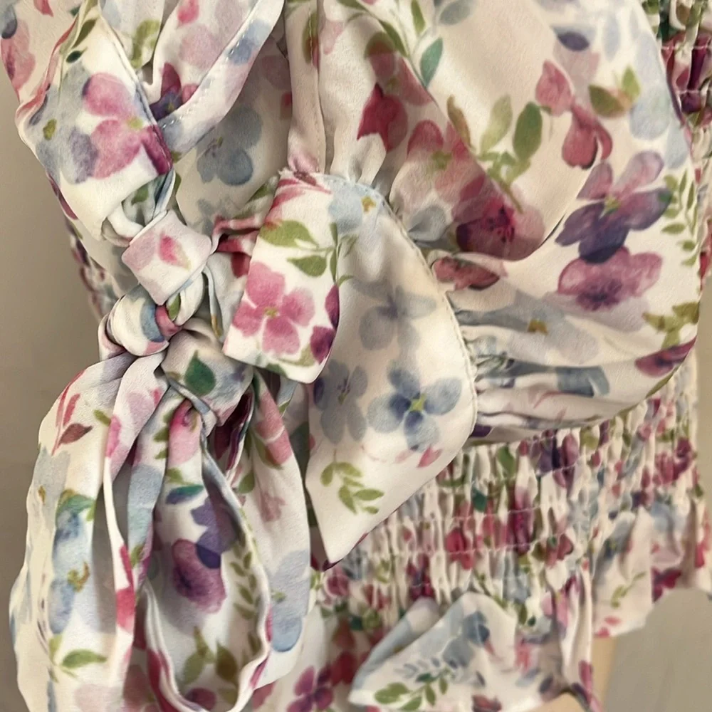 Fashion To Figure White,pink,blue,purple & green Floral Top w/tie sleeves - Picture 11 of 16